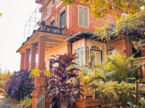 Foto de Castelo Furlani em Pederneiras, SP por Solutudo