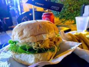 Foto de Brothers Burguer em Itápolis, SP por Solutudo