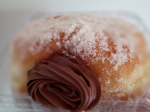 Foto de Deu Donuts em Santa Cruz do Rio Pardo, SP por Solutudo