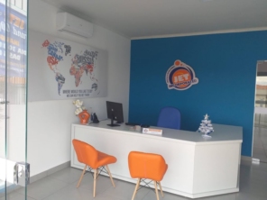 Foto de JET Pederneiras - Idiomas e Intercâmbio em Pederneiras, SP por Solutudo