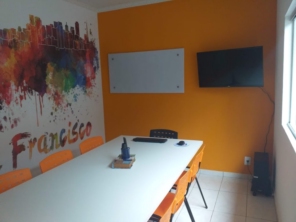 Foto de JET Pederneiras - Idiomas e Intercâmbio em Pederneiras, SP por Solutudo