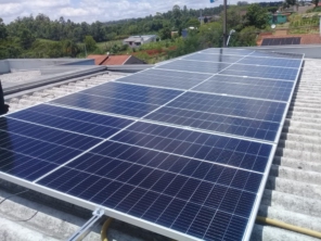 Foto de ANB Solar Energy em São Leopoldo, RS por Solutudo