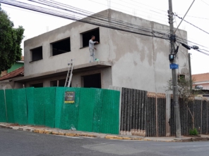 Foto de JW. Batista Construções e Azulejista em Bauru, SP por Solutudo