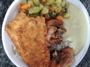 Foto de Elaine Rotisserie em São Manuel, SP por Solutudo