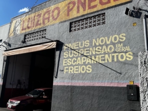 Foto de Luizão Pneus em Pederneiras, SP por Solutudo