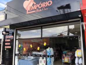 Foto de Empório Moda Casa - Pederneiras em Pederneiras, SP por Solutudo