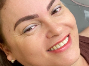 Foto de Márcia Guimarães Estética e Micropigmentação em Goiatuba, GO por Solutudo