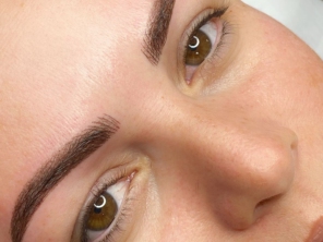 Foto de Márcia Guimarães Estética e Micropigmentação em Goiatuba, GO por Solutudo