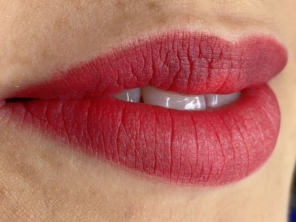 Foto de Márcia Guimarães Estética e Micropigmentação em Goiatuba, GO por Solutudo
