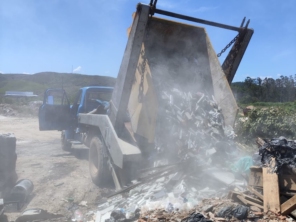 Foto de Turbo Entulho Caçambas em Três Rios, RJ por Solutudo