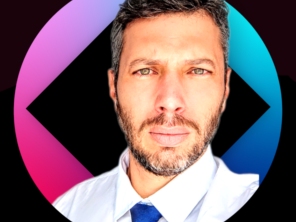 Foto de Douglas Táxi em Realeza, MG por Solutudo