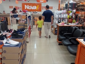 Foto de Sapataria Nova Itapipoca em Itapipoca, CE por Solutudo