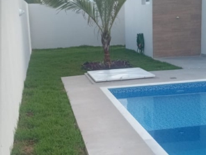 Foto de Joel Pereira Silva Construtor em Ninho Verde I Eco Residence, SP por Solutudo