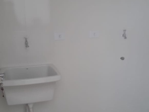 Foto de Joel Pereira Silva Construtor em Ninho Verde I Eco Residence, SP por Solutudo
