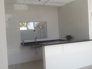 Foto de Joel Pereira Silva Construtor em Ninho Verde I Eco Residence, SP por Solutudo