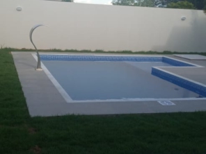 Foto de Joel Pereira Silva Construtor em Ninho Verde I Eco Residence, SP por Solutudo