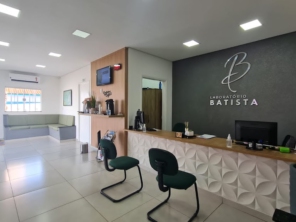 Foto de Laboratório Analysis Batista em Pederneiras, SP por Solutudo