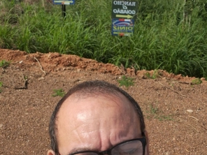 Foto de Taxi Marinho em São Miguel do Araguaia, GO por Solutudo