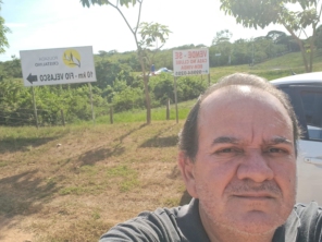 Foto de Taxi Marinho em São Miguel do Araguaia, GO por Solutudo