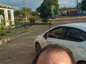 Foto de Taxi Marinho em São Miguel do Araguaia, GO por Solutudo