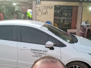 Foto de Taxi Marinho em São Miguel do Araguaia, GO por Solutudo