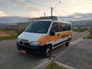 Foto de CM transporte escolar em Louveira, SP por Solutudo