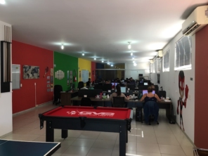 Foto de Agência GV8 em Santa Cruz do Rio Pardo, SP por Solutudo