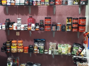 Foto de ESPORTE NUTRITION SUPLEMENTOS E MODA FITNESS em Itápolis, SP por Solutudo