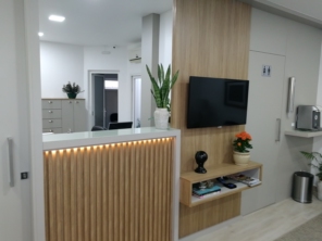Foto de Casa e Cia Ambientes Planejados em Itapema, SC por Solutudo