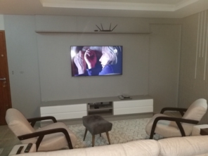Foto de Casa e Cia Ambientes Planejados em Itapema, SC por Solutudo