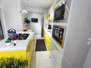 Foto de Casa e Cia Ambientes Planejados em Itapema, SC por Solutudo