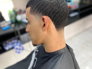 Foto de Pereira Barber Shop em Pederneiras, SP por Solutudo