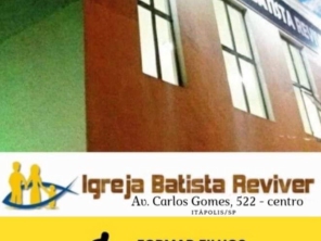 Foto de Igreja Batista Reviver em Itápolis, SP por Solutudo