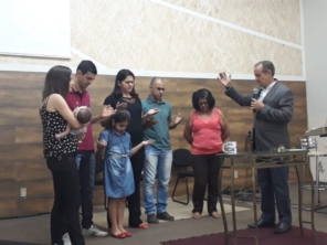 Foto de Igreja Batista Reviver em Itápolis, SP por Solutudo