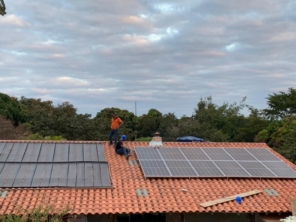 Foto de L&C Solar Power em Belo Horizonte, MG por Solutudo
