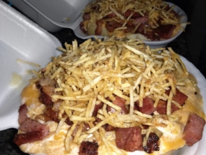 Foto de Kah Lanches em Santa Cruz do Rio Pardo, SP por Solutudo