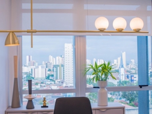 Foto de Terras Arquitetura e Interiores em Campina Grande, PB por Solutudo