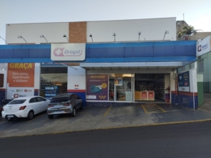 Foto de Farmácia Drogal em Pederneiras, SP por Solutudo