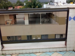 Foto de Vidraçaria e Esquadria - Itaqui Vidros em Matinhos, PR por Solutudo
