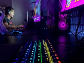 Foto de EletronGames Lan House em São Paulo, SP por Solutudo