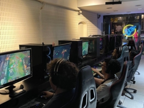 Foto de EletronGames Lan House em São Paulo, SP por Solutudo