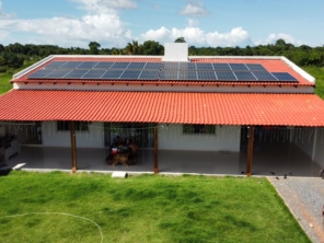 Foto de DF Solar Engenharia e Soluções em Santarém, PA por Solutudo