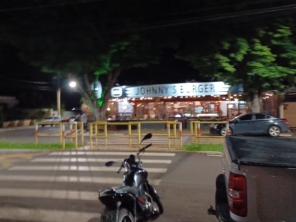 Foto de Johnny's Burger em Santa Cruz do Rio Pardo, SP por Solutudo