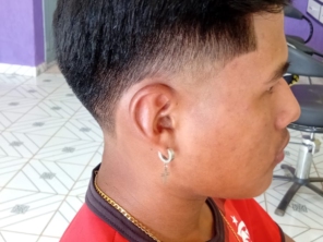 Foto de D.Feitosa Barbearia e Salão em Guajará-Mirim, RO por Solutudo
