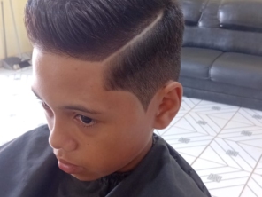 Foto de D.Feitosa Barbearia e Salão em Guajará-Mirim, RO por Solutudo