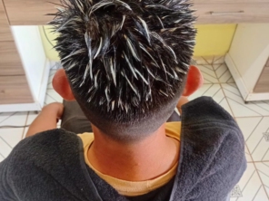 Foto de D.Feitosa Barbearia e Salão em Guajará-Mirim, RO por Solutudo