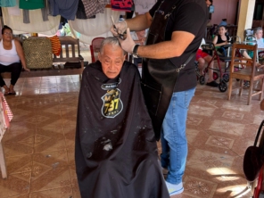 Foto de D.Feitosa Barbearia e Salão em Guajará-Mirim, RO por Solutudo