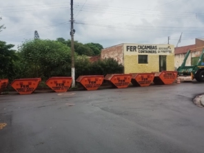 Foto de Fer caçambas em Pederneiras, SP por Solutudo