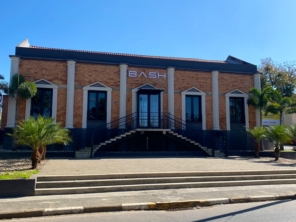 Foto de BASH HALL em Tietê, SP por Solutudo