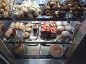 Foto de Padaria pão quente em Pederneiras, SP por Solutudo